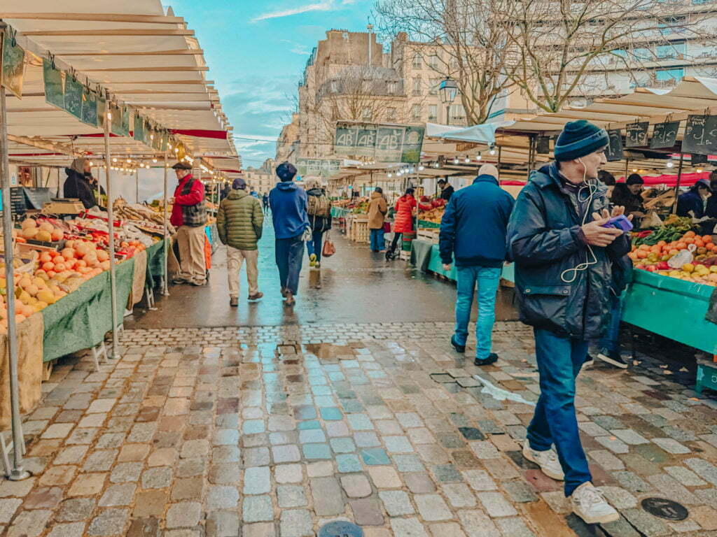 MARCHÉ D’ALIGRE市場＆跳蚤市場