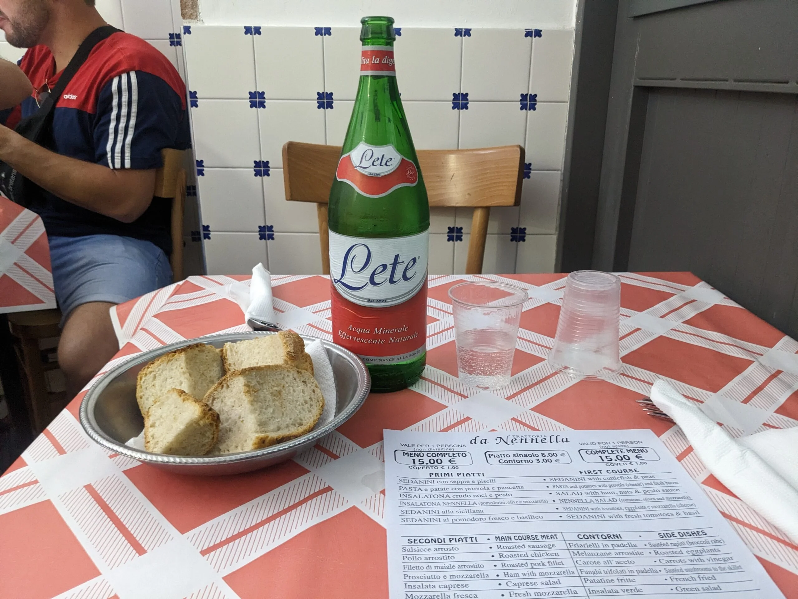 拿坡里美食Trattoria da Nennella